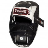 Боксерские ударные лапы Twins Special (PML-23 black/white)